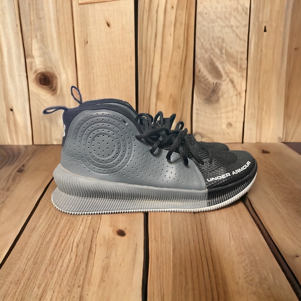 Under armor shoes size 12